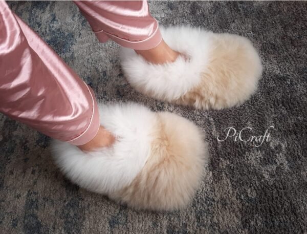 Beige and White slippers - Unisex Alpaca fur slippers - home slippers - very soft touch