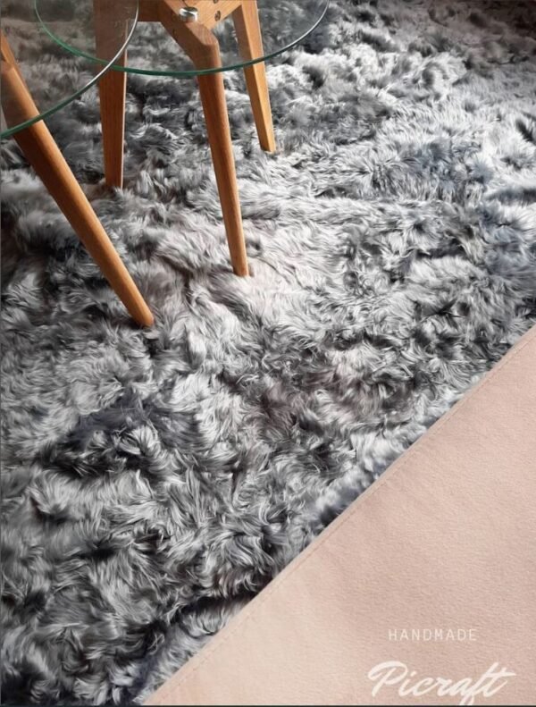 Luxury gray alpaca rug - fur rug - alpaca rug - soft rug - 100% fur - handmade - gray rug