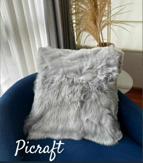 Alpaca cushion cover 20" x 20" / fur pillow / pillow / Alpaca fur / Luxurious cushion /alpaca Gray pillow / alpaca throw pillow / handmade