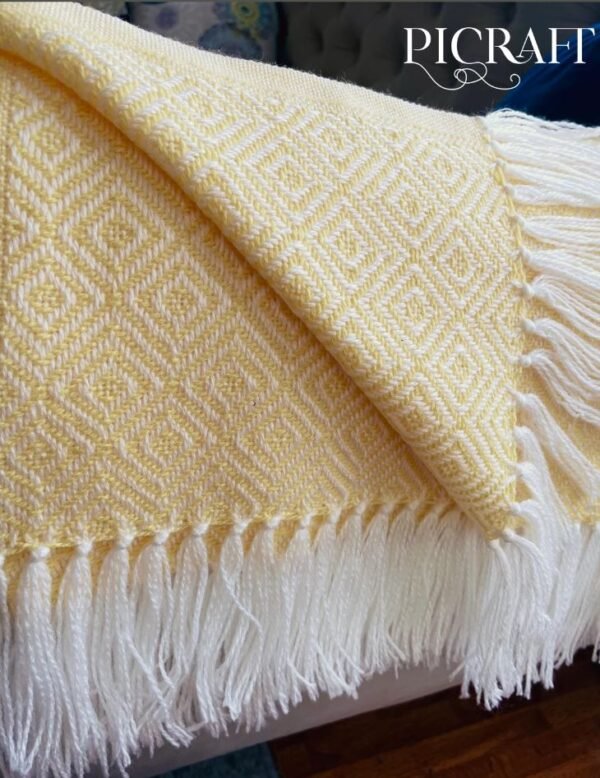 Blanket made with the best quality alpaca wool - premium alpaca wool blanket - soft and cozy blanket - Yellow Blanket - Imagen 8